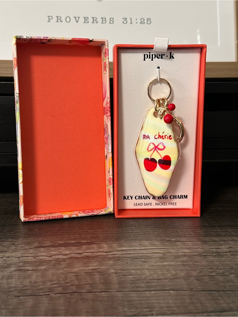 Piper K "Ma Chérie" Bag Charm / Key Chain (full inclusion) - Picture 2 of 4